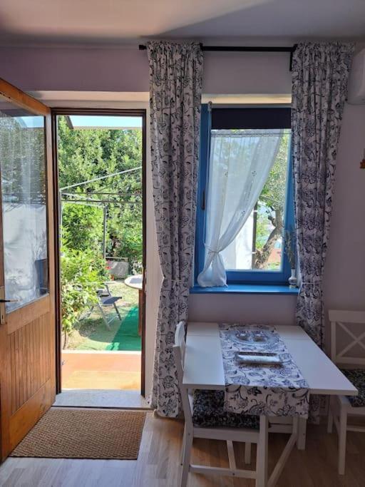קופר Studio With Garden Near The Sea מראה חיצוני תמונה